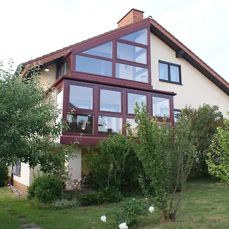 Ferienwohnung Hahnenfeld Apartman *